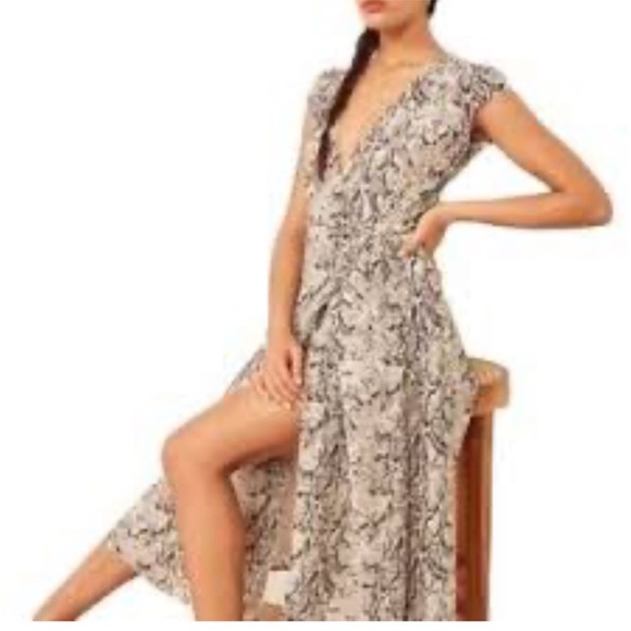 Reformation Chianti MIDI Dress - Picture 3 of 7